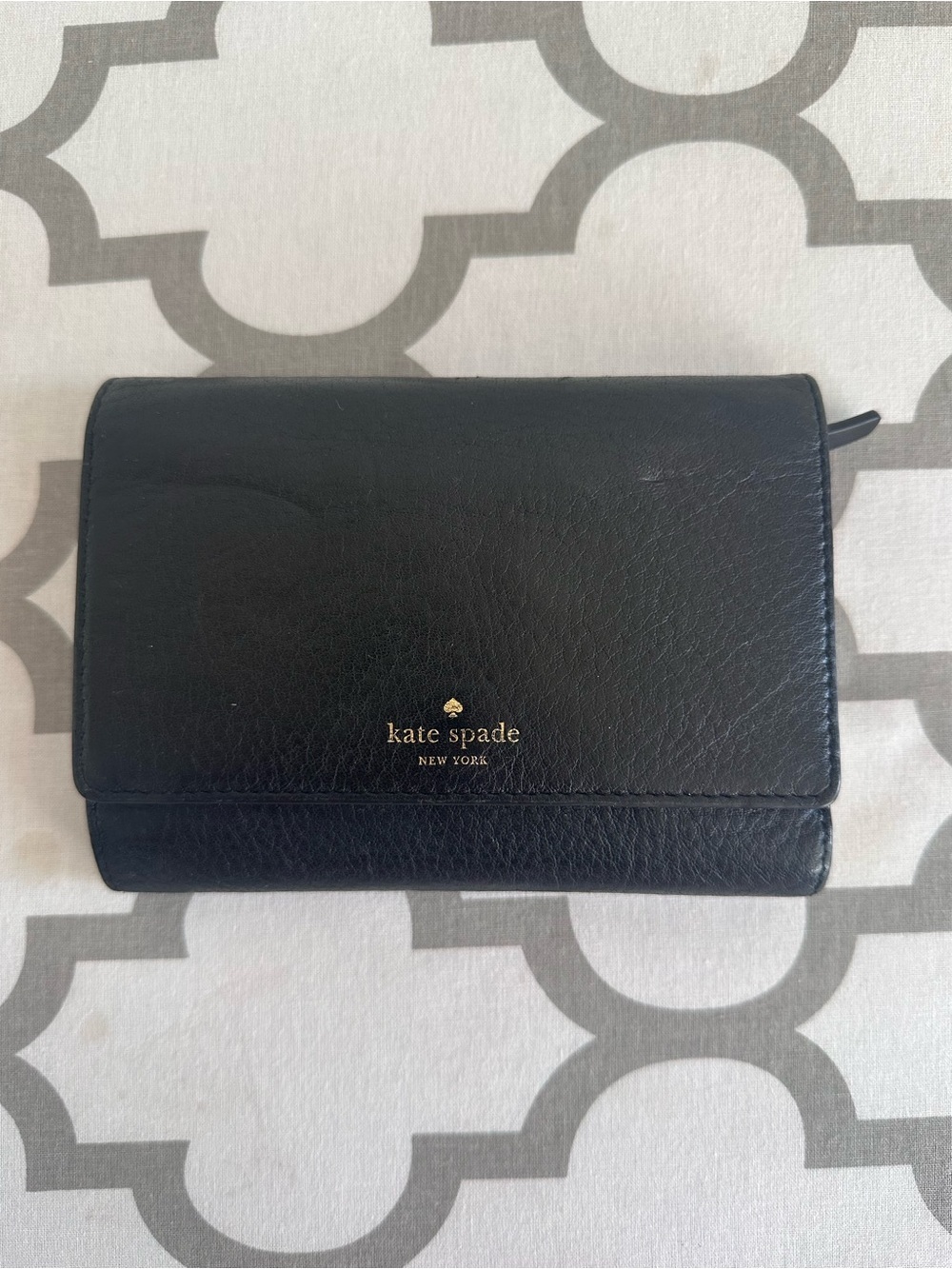 kate spade black leather compact wallet with gold logo